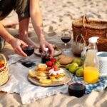 Comment organiser un pique-nique sur une plage de galets : guide
